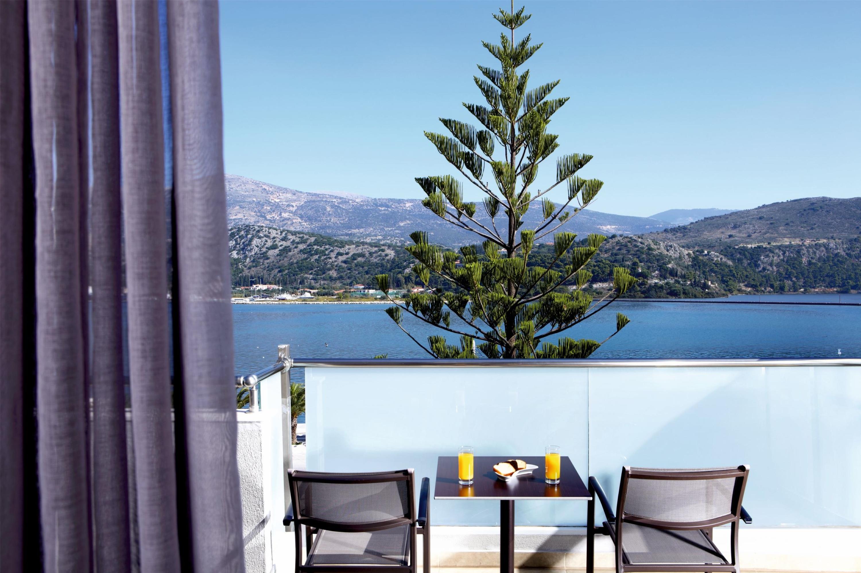 Mouikis Hotel Kefalonia Аргостолион Экстерьер фото